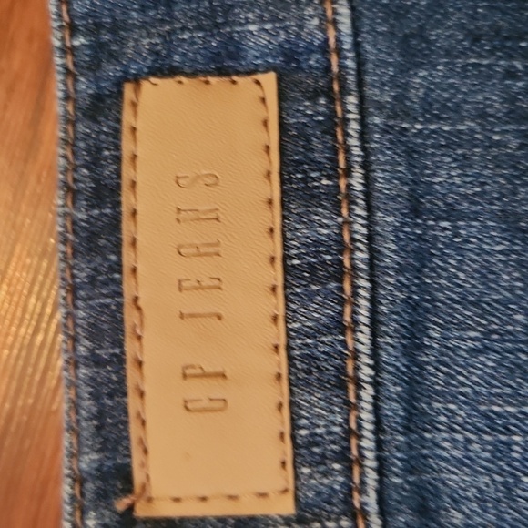 CP Shorts Womens Size 9 Denim Jean Distressed Burton Up Juniors Fray Cut Off - Picture 3 of 9